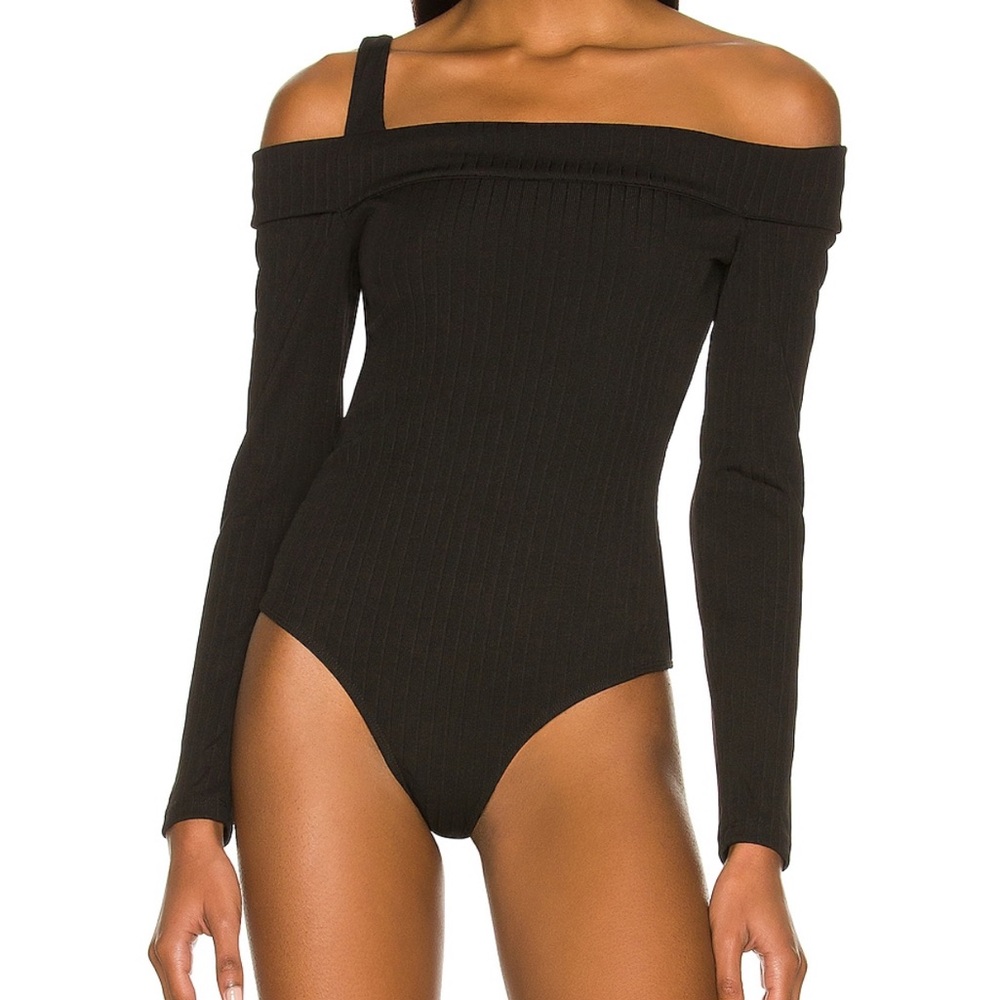 Revolve Bodysuit - Picture 2 of 3